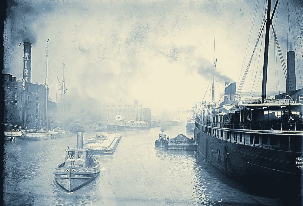 Chicago River east from Rush St. Bridge, Chicago, Ill.. Photograph by the Detroit Publishing Company, 1905.